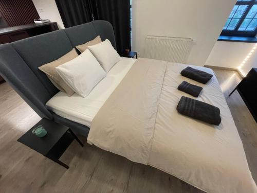 Piestany Apartment | Apartment Golden Rose with 24H Checkin and Free Parking