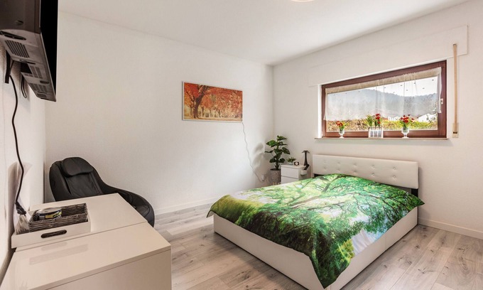 Bad Saeckingen Apartment | Apartment 'Haus Sonnenschein' with Private Terrace, Shared Garden and Wi-Fi