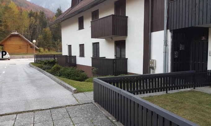 Gozd Martuljek Apartment | Apartment HM