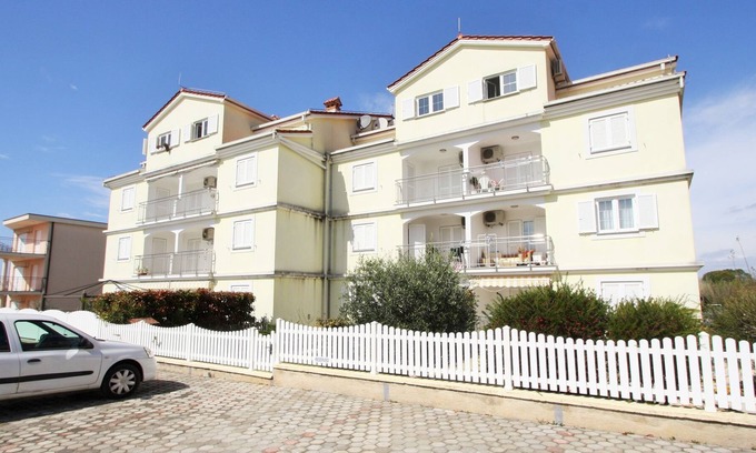 Mali Maj Other | Apartment ideal for couples with free Wi-Fi, air-conditioning and parking