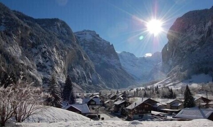 Lauterbrunnen Apartment | Apartment in a sunny location, across from the world-famous Staubbachfall