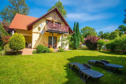 Balatonlelle Apartment | Apartment in Balatonlelle 19093