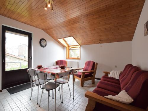 Champlon Apartment | Apartment in Champlon Ardenne, cleaning included
