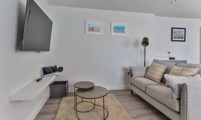 Muston Apartment | Apartment in Filey near Golden Sands Beach