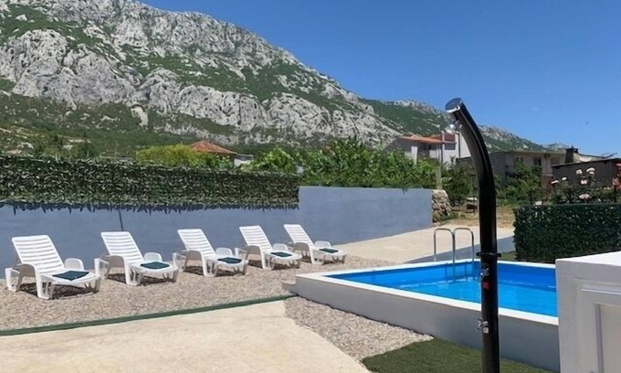 Gata Apartment | Apartment in Gata with Terrace, Air condition, WIFI, Washing machine (4893-1)