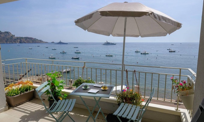 Giardini Naxos Apartment | Apartment in Sicily with Stunning Sea View