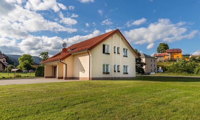 Ostrov House | Apartment in the Ore Mountains/Karlovy Vary region UNESCO