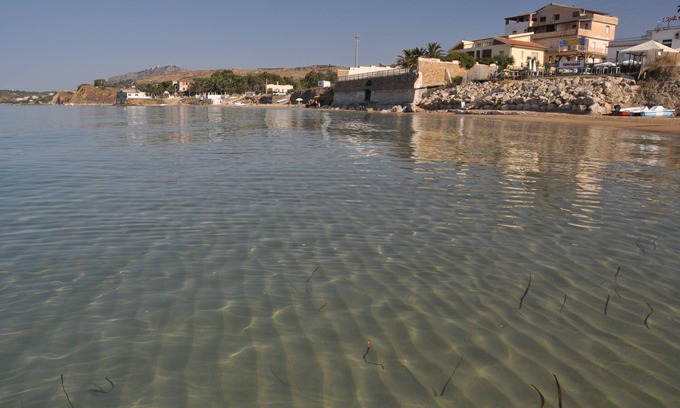 San Giorgio Apartment | Apartment in villa Bianca with 1 bedroom very close to the sea.
