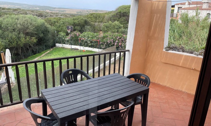 Punta De Su Turrione Apartment | Apartment in village, green and relax