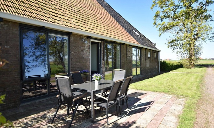 Municipality of Sudwest-Fryslan House | Apartment in Workum near IJsselmeer Beach