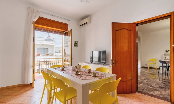 Santa Maria al Bagno Apartment | Apartment Casa LILLI 11 posti Near the Sea with Sea View, A/C & Balcony