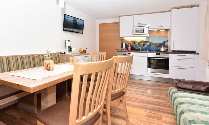 Kappl Apartment | Apartment Jakob 203 for 3-5 persons with terrace - Ferienwohnen Mattle* in Tirol ski area