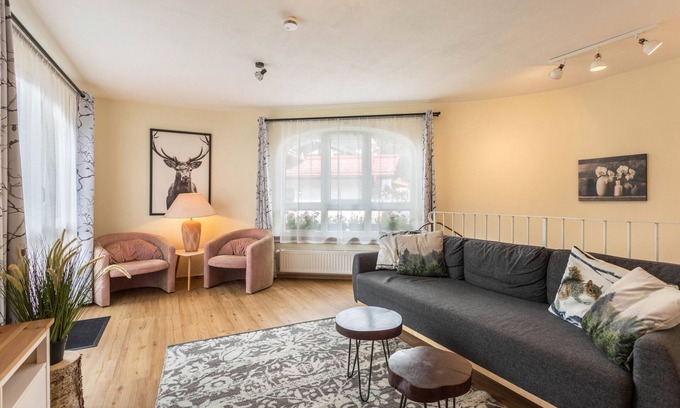 Reit im Winkl Apartment | 'Apartment Kaisereck Top 1' with Terrace & Wi-Fi