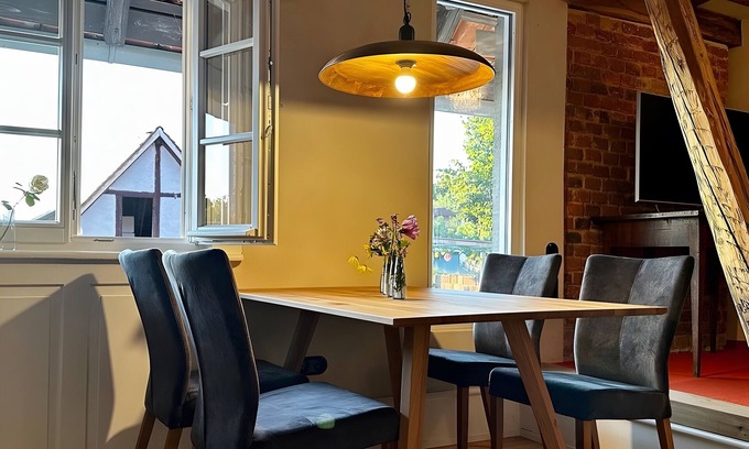 Offenburg Apartment | Apartment 'Klein' with Shared Garden and Wi-Fi