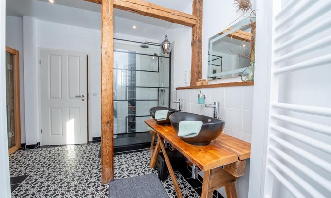 Eisenach Apartment | Apartment Kronprinz zentral mit Infrarot-Sauna