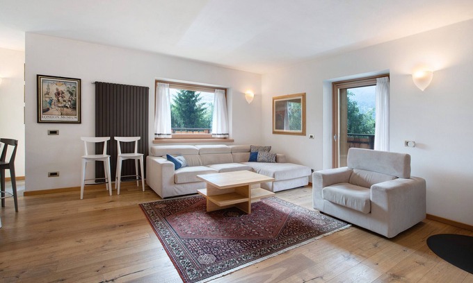 Santa Lucia Apartment | Apartment "La Casa di Armando Praimont" with Mountain View, Garden & Wi-Fi