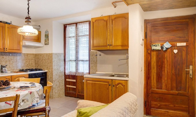 Lanzada Apartment | Apartment "Lanzada 2" with Mountain View & Balcony