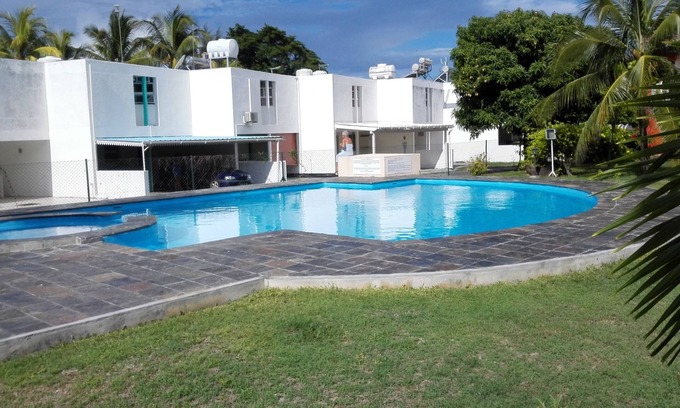 Pereybere Apartment | Apartment Le Cygne 2