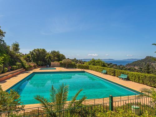 Cavaliere Apartment | Apartment Les Mas de Pramousquier-11 by Interhome