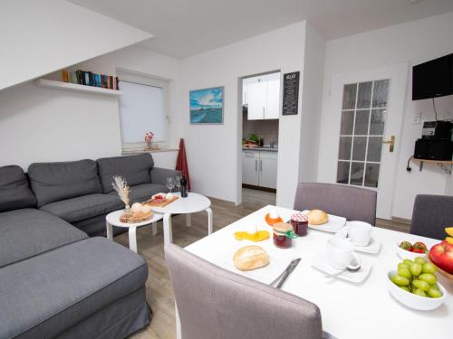 Norddeich Apartment | Apartment Leuchtturm by Interhome