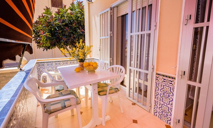 La Mata Apartment | Apartment "LIMONKA" only 200m to the beach