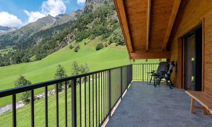 Fleres Apartment | Apartment 'Lodge 3' with Mountain View, Shared Terrace and Wi-Fi