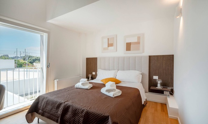 Municipio 1 Apartment | Apartment 'Luxury Home' with Balcony, Wi-Fi and Air Conditioning