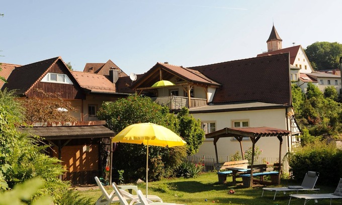 Graefenberg Apartment | Apartment M plus (1-5 pers./from 2 nights) - Apartment-Haus Gundelfinger