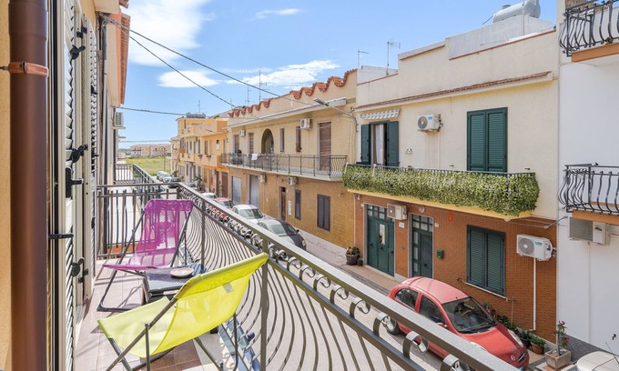 Avola Apartment | Apartment 'Mare Monti' with Balcony and Wi-Fi