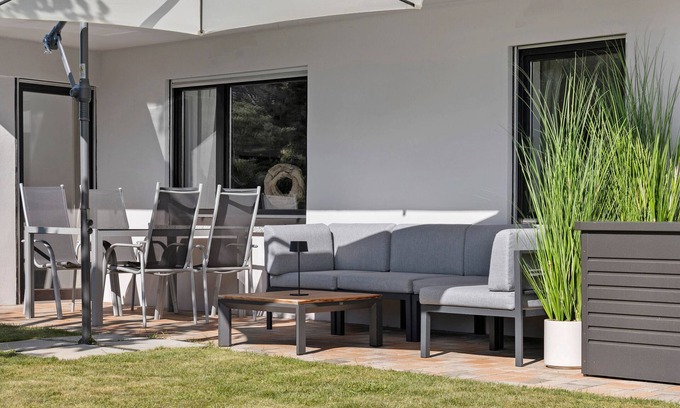 Albstadt Apartment | Apartment 'Mayer' with Private Terrace, Shared Garden and Wi-Fi