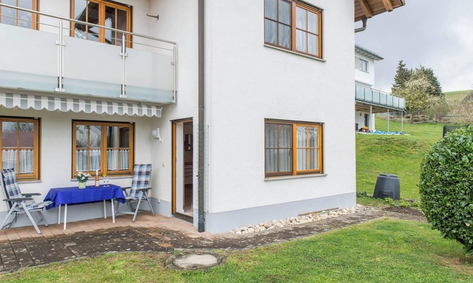 Salem Apartment | Apartment "Möhrle" with Mountain View, Terrace & Wi-Fi