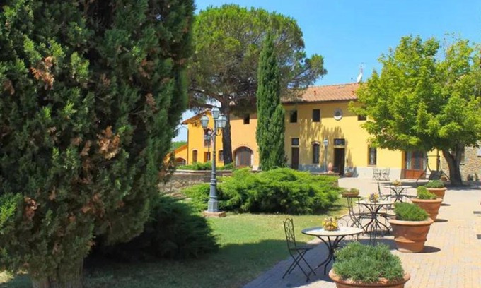 Capraia e Limite Apartment | Apartment Montereggi-1 by Interhome