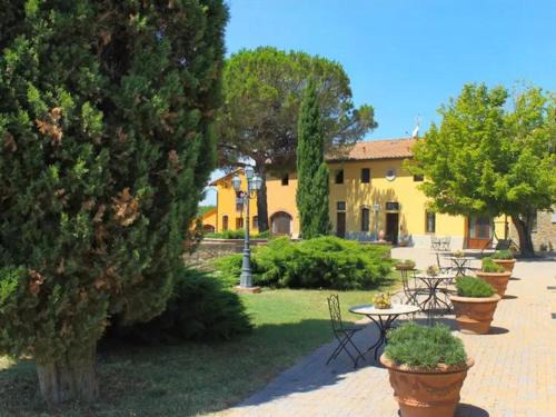 Capraia e Limite Apartment | Apartment Montereggi-7 by Interhome