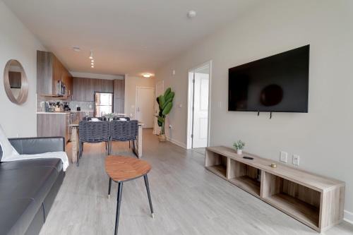 Jefferson Manor Apartment | Apartment Near From Metro and Unwind Amenities