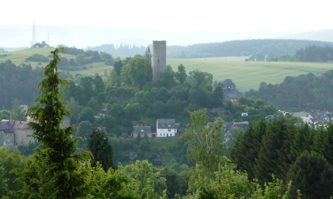 Bad Lobenstein Apartment | Apartment near Rennsteig and the largest reservoirs in Germany