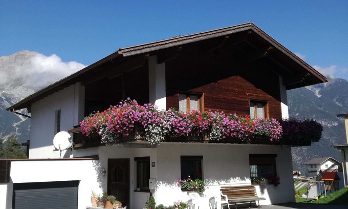 Tobadill Apartment | Apartment no. 2 for 4 persons - House Alexandra