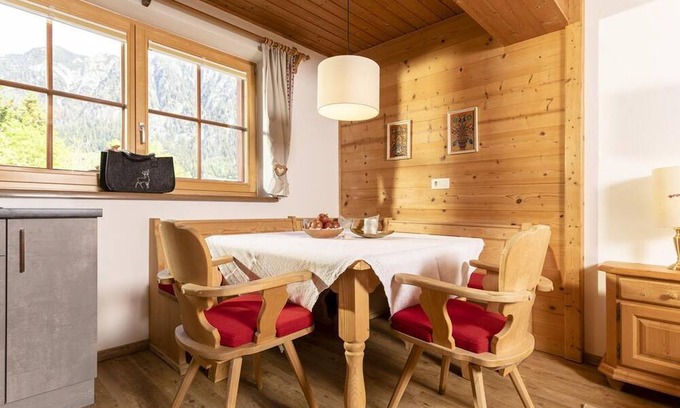 Alpbach Apartment | Apartment no. 3 "Hackler" - Bergwald Appartements