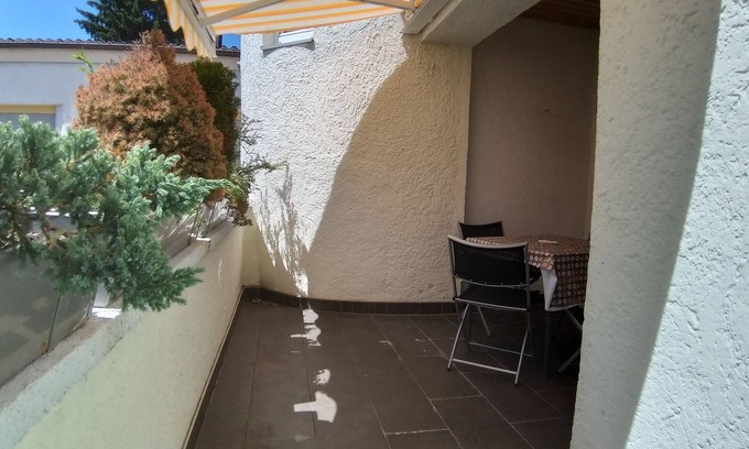Goeppingen Apartment | Apartment on the ground floor with sunny south-facing balcony near Barbarossa-Therme and center