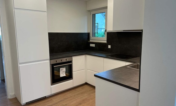 Maintal-Doernigheim Apartment | Apartment 'Royal' with 2 bedrooms for 4 persons, private terrace and wifi