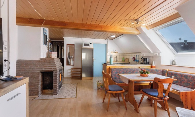 Reiselfingen Apartment | Apartment 'San Bol' with Shared Terrace, Shared Garden and Wi-Fi