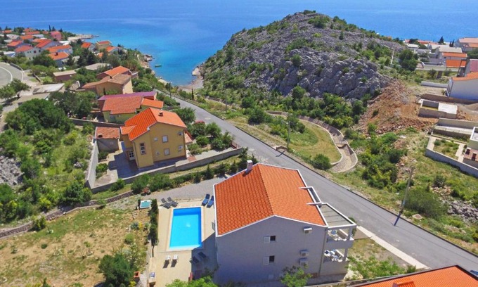 Ribarica Apartment | Apartment Sani-5 by Interhome
