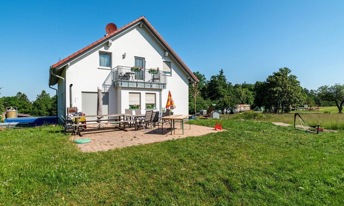Bad Herrenalb Apartment | Apartment "Schwalbenhof Dreßler und Duss für 6 Personen" with Balcony & Wi-Fi