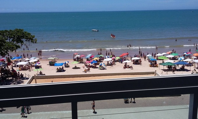 Praia do Morro Condo | APARTMENT SEAFRONT WITH WI-FI, EXCELLENT LOCATION, Balcony, 3 bedrooms