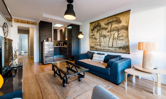 Saint-Jean-de-Luz Apartment | Apartment St Jean de Luz - Private residence, swimming pool and its parking space!