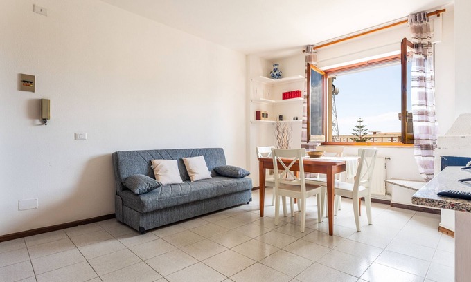 Su Planu Apartment | Apartment 'Su Planu Haus' with Private Terrace, Wi-Fi and Air Conditioning