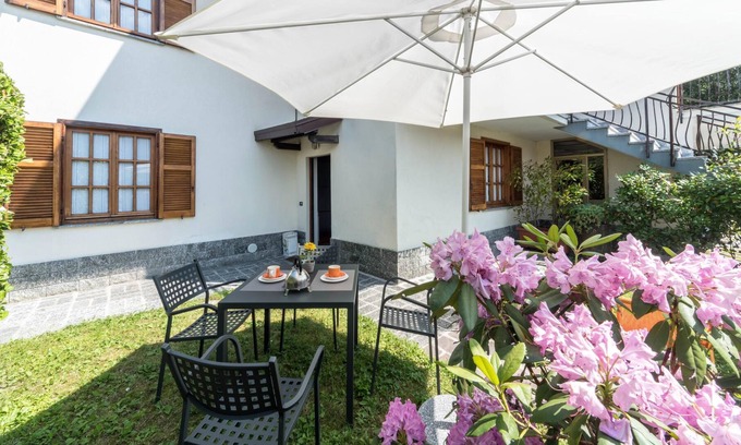 Dervio Apartment | Apartment "Un passo dal lago" just a few steps from the Lake with Wi-Fi & Garden