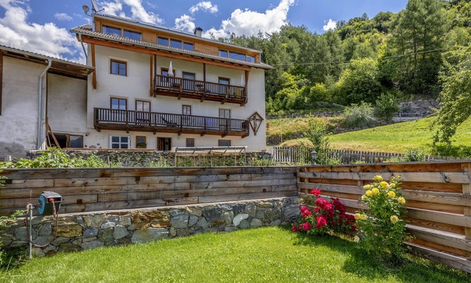 Sluderno Apartment | Apartment 'Vernalhof Apt Panorama Large' with Mountain View, Shared Terrace and Wi-Fi