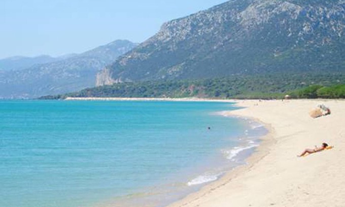 Orosei Apartment | APARTMENT VILLA DEGLI ULIVI AND ROSE 300m FROM THE SEA, MARINA DI OROSEI