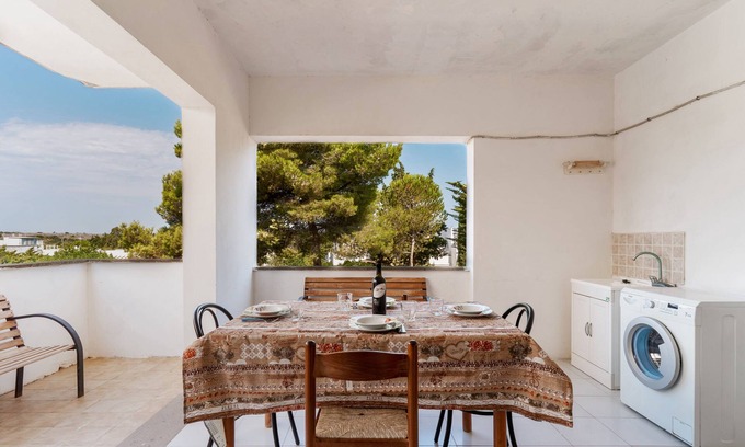 Uggiano la Chiesa Apartment | Apartment "Villino Turchese Otranto" with Private Terrace & Balcony