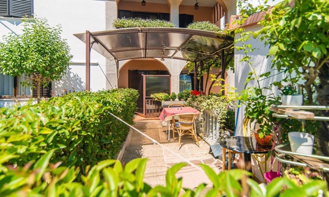 Funtana Apartment | Apartment Vilma with Balcony No.5